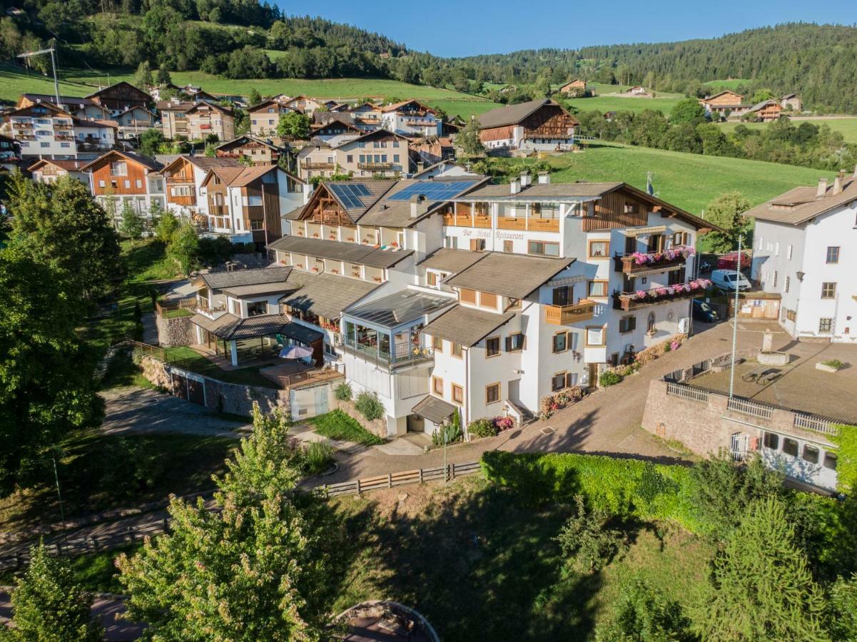 Hotel Zum Loewen - Al Leone Мельтина Экстерьер фото